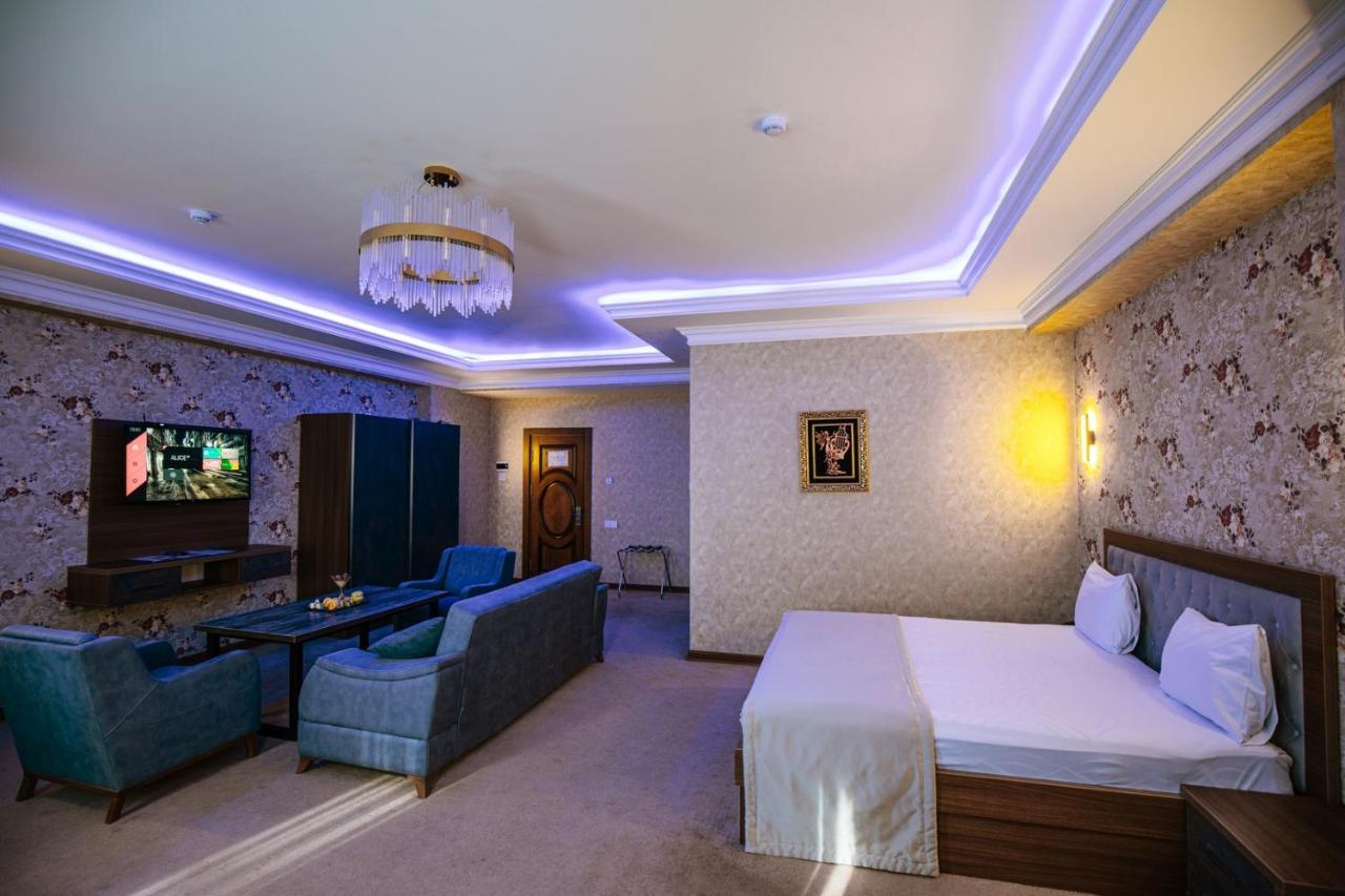 Royal Sapphire Boutique Lägenhet Baku Exteriör bild