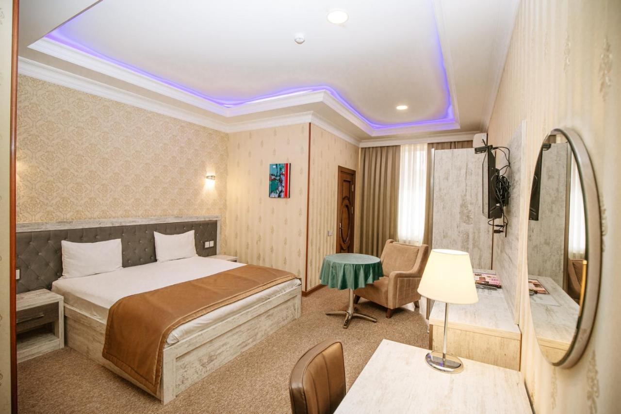 Royal Sapphire Boutique Lägenhet Baku Exteriör bild
