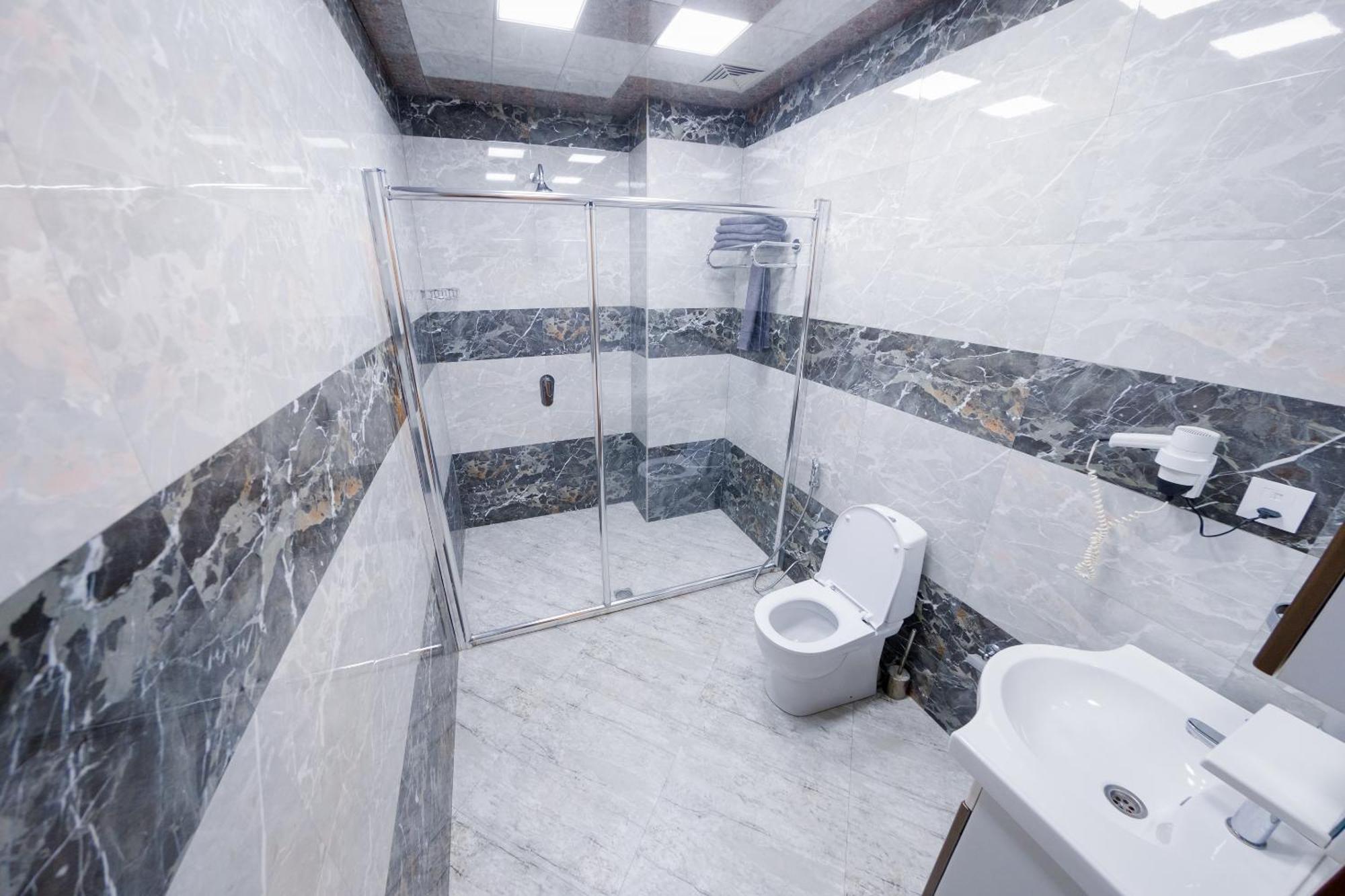 Royal Sapphire Boutique Lägenhet Baku Exteriör bild